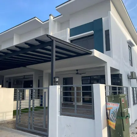Homestay Idamanku Shah Alam Exterior photo